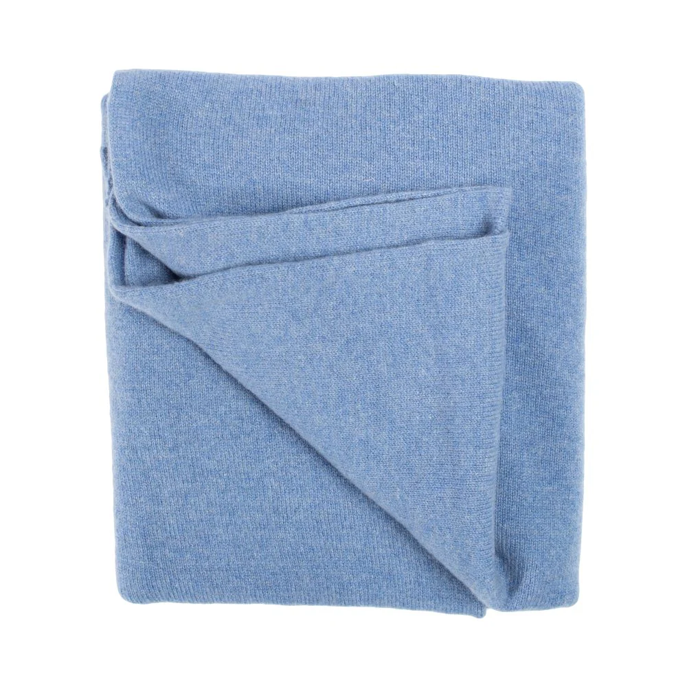 100% Cashmere Women's Voyager Wrap by Isla Cashmere - 11 Colours - Image 5