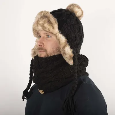 Knitted Trapper Hat - Image 3