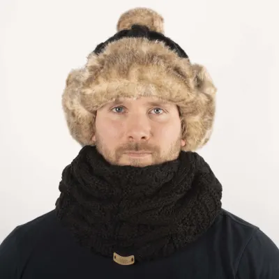 Knitted Trapper Hat - Image 5