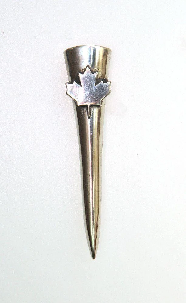 Pewter Maple Leaf Design Kilt Pin - Image 2